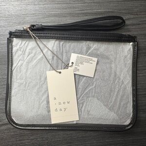 A New Day Clear Pouch Wristlet NWT Black